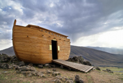 Con thuyền của Thánh Noah