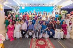 Búp trên cành - một góc quê hương