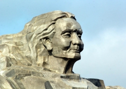 Tượng đài mẹ