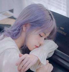 Chỉ còn lại mình anh