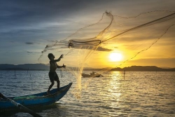 Dấu ấn tuổi thơ (V): Kỷ niệm một dòng sông